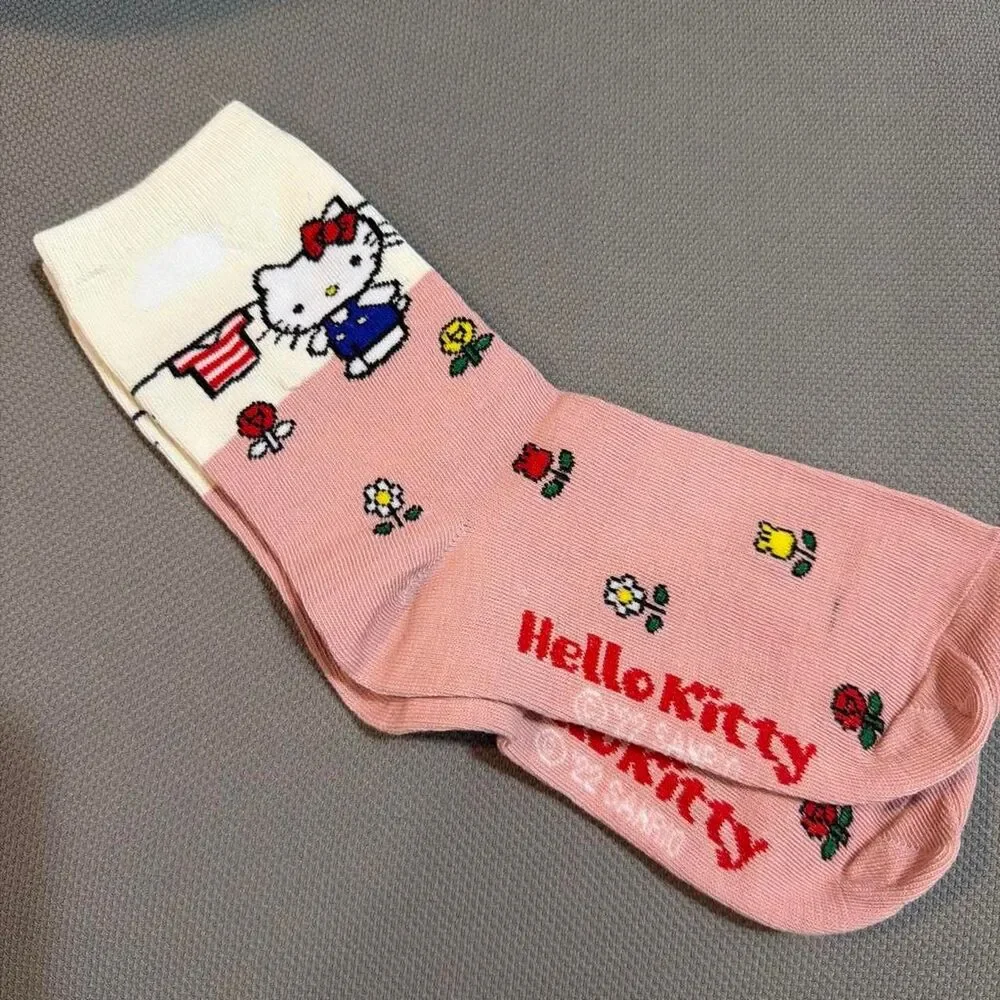 Sanrio Women's multi Socks
